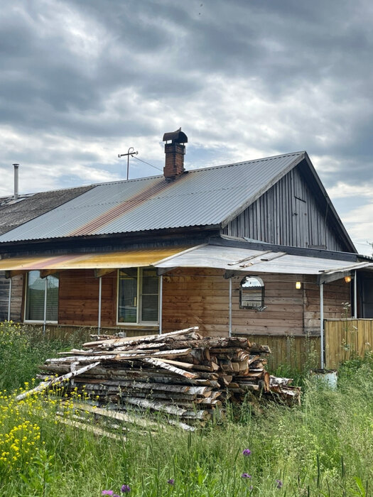 поселок городского типа Староуткинск, ул. Малышева, 43-1 (городской округ Староуткинск) - фото дома (3)