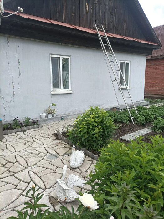 г. Первоуральск, ул. 40-летия Октября, 8 (городской округ Первоуральск) - фото дома (9)