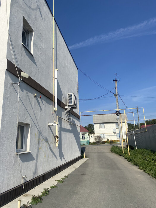 д. Большое Седельниково, ул. 1 Мая, 15 (городской округ Сысертский) - фото торгового помещения (5)