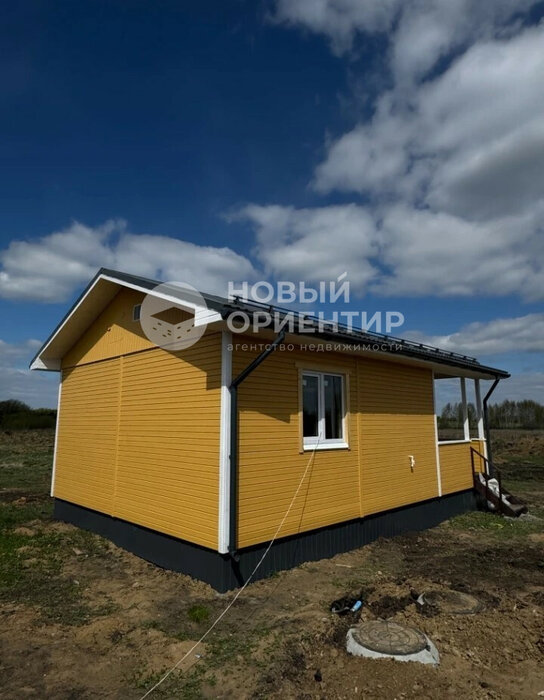 п. Большой Исток, ул. СПК Надежда-2, 3-я улица (городской округ Сысертский) - фото дома (1)