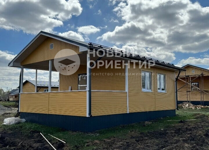 п. Большой Исток, ул. СПК Надежда-2, 3-я улица (городской округ Сысертский) - фото дома (2)