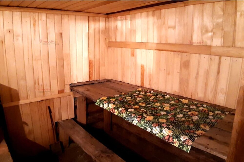 п. Монетный, ул. Маяковского, 9 (городской округ Березовский) - фото дома (15)