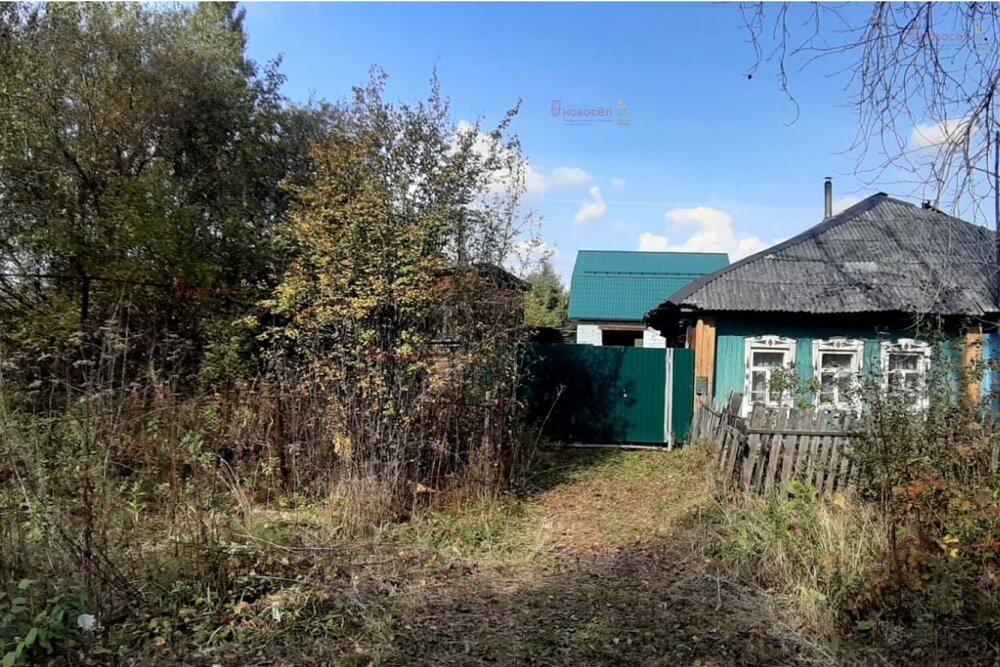 п. Монетный, ул. Маяковского, 9 (городской округ Березовский) - фото дома (2)