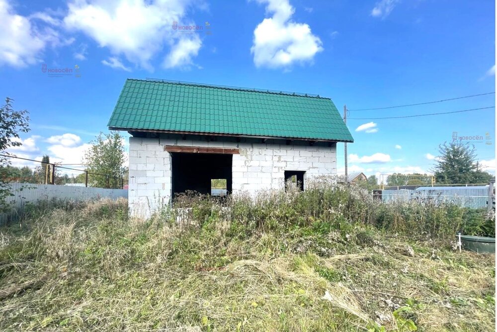 п. Монетный, ул. Маяковского, 9 (городской округ Березовский) - фото дома (8)