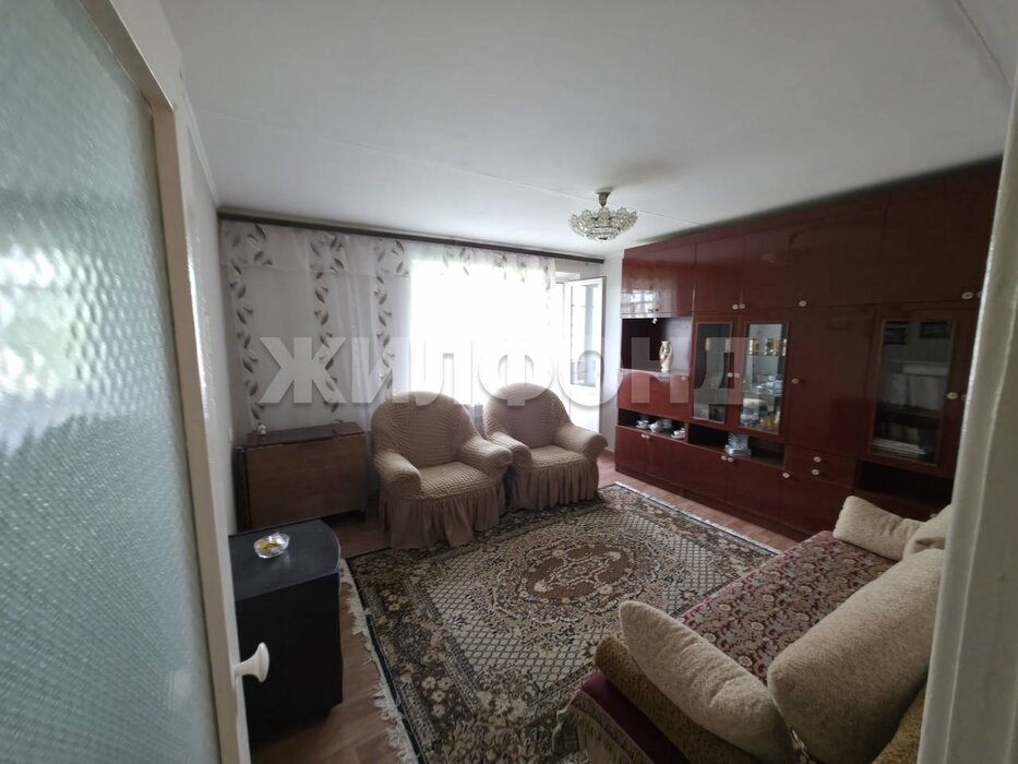 г. Нижний Тагил, ул. Зари, 75 (городской округ Нижний Тагил) - фото квартиры (2)