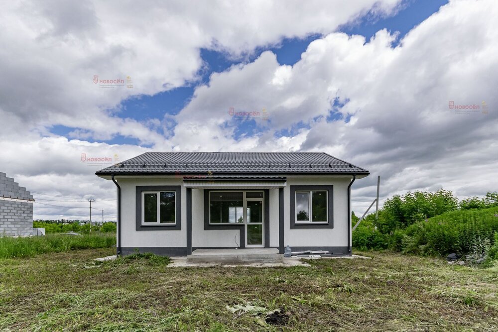с. Большебрусянское, ул. Степная (городской округ Белоярский) - фото коттеджа (2)