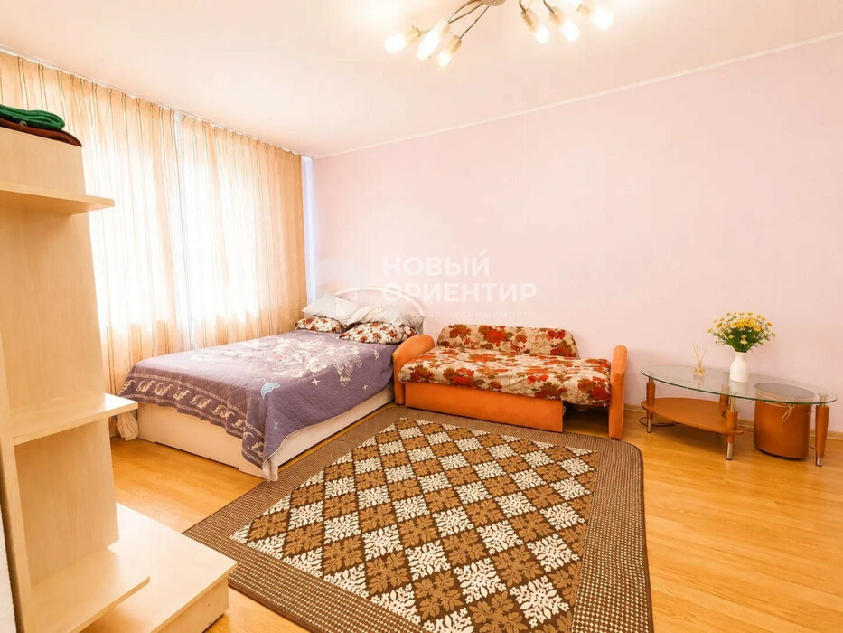 Екатеринбург, ул. Михеева М.Н., 8 (УНЦ) - фото квартиры (10)