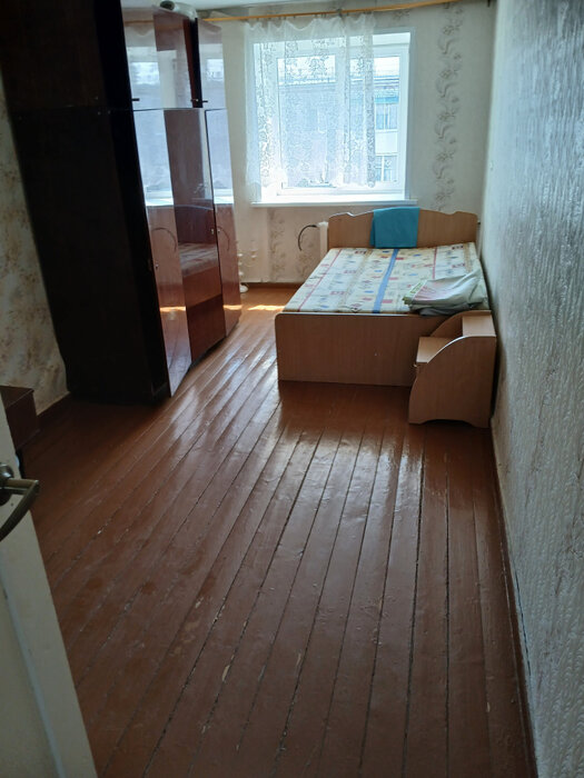 п. Буланаш, ул. Театральная, 21 (городской округ Артемовский) - фото квартиры (5)