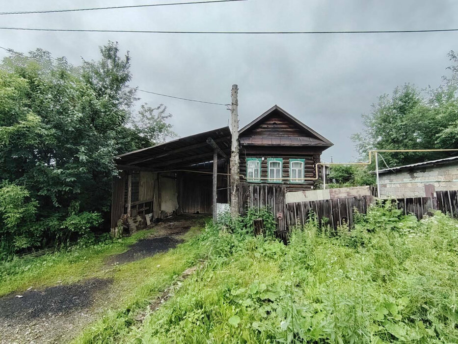 г. Нижние Серги, ул. Розы Люксембург, 135 (Нижнесергинский район) - фото дома (1)