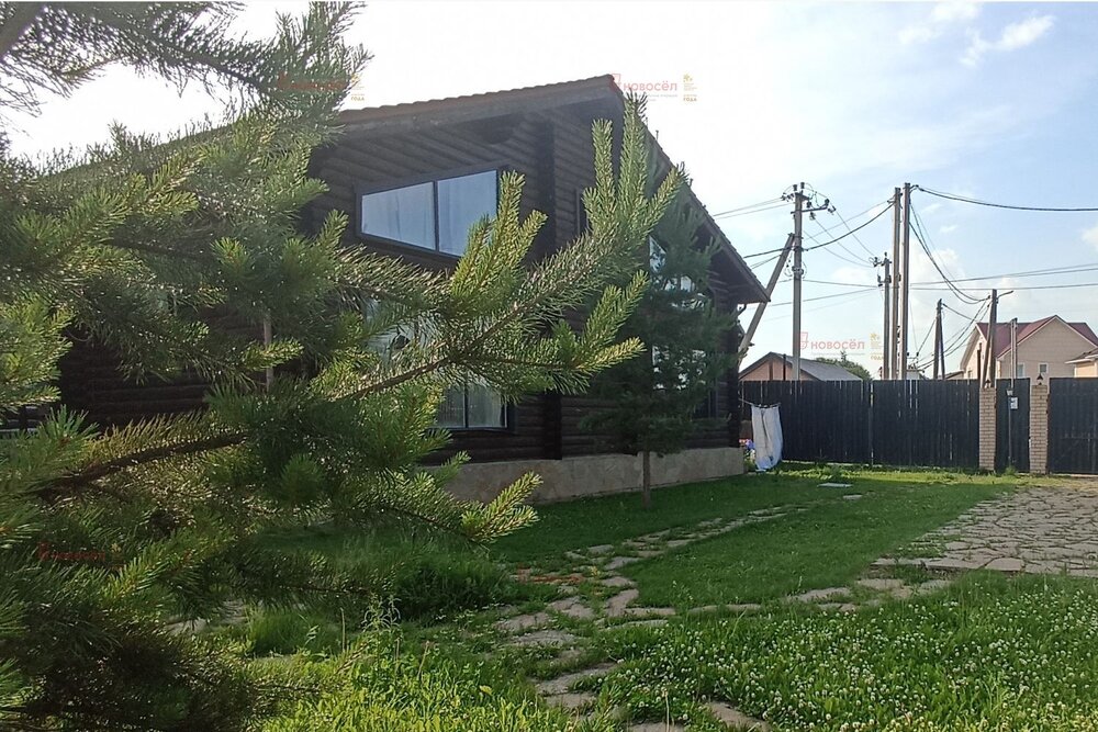с. Косулино, ул. Арамильская, 67 (городской округ Белоярский) - фото коттеджа (1)