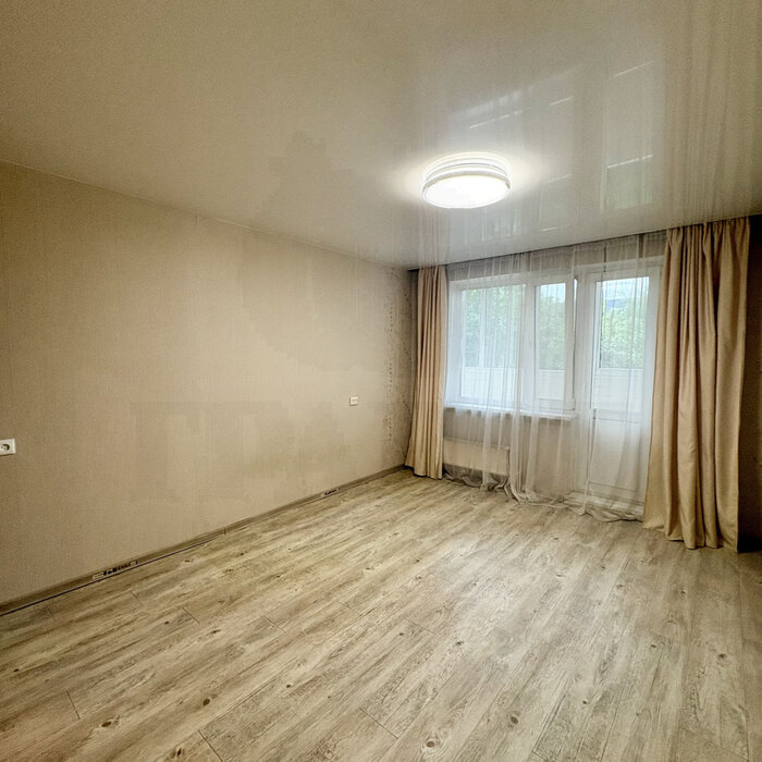 Екатеринбург, ул. Фрезеровщиков, 38 (Эльмаш) - фото квартиры (4)