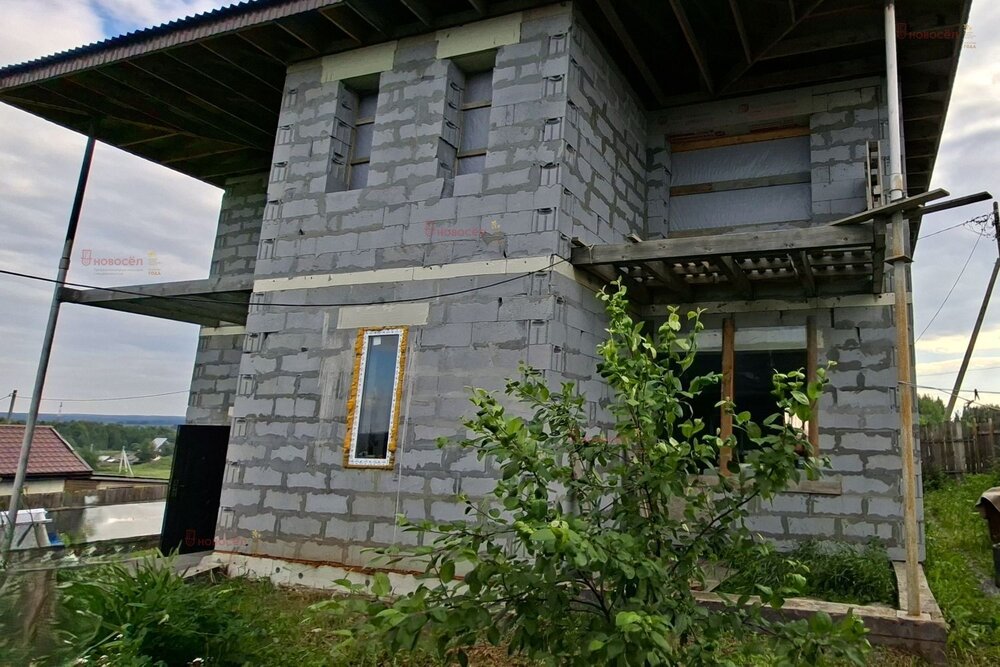д. Извездная, ул. Полевая, 1 Б (городской округ Первоуральск) - фото коттеджа (10)