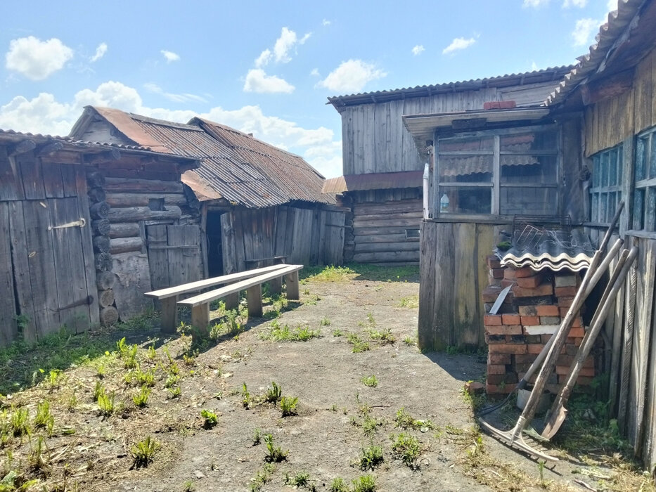 с. Бруснятское, ул. Ленина, 70 (городской округ Белоярский) - фото дома (10)