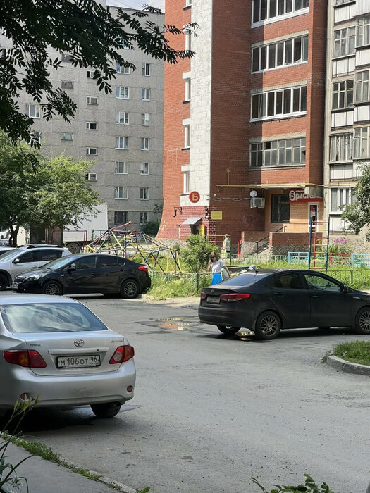Екатеринбург, ул. Расточная, 15к7 (Старая Сортировка) - фото квартиры (11)