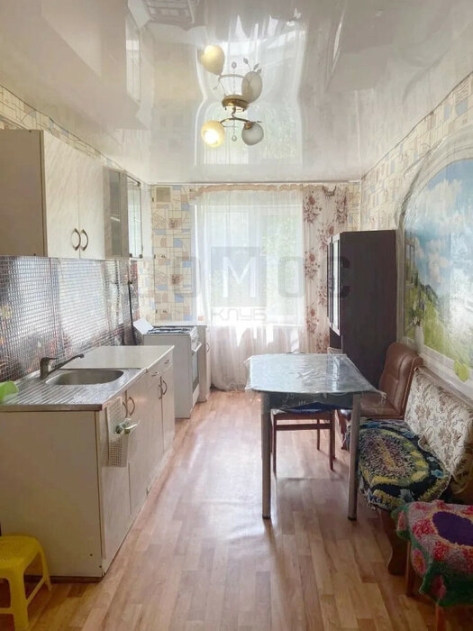 п. Первомайский (г.о. Каменск-Уральский), городской округ Город Каменск-Уральский, Каменск-Уральское направление, 81км., ул.Лесная, 19 (Выберите район) - фото дома (1)
