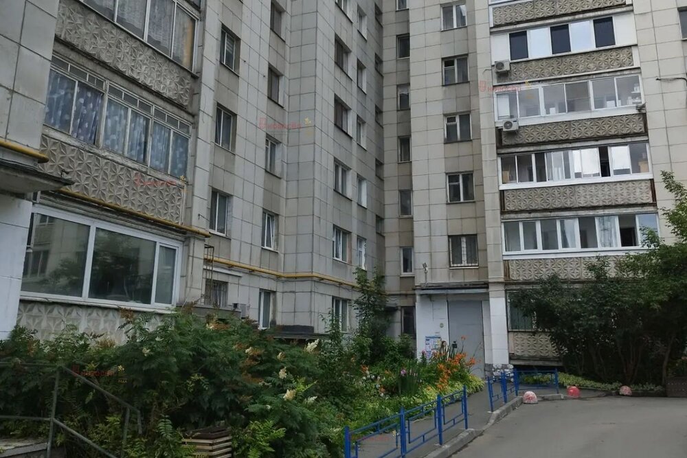 Екатеринбург, ул. Мамина-Сибиряка, 193 (Центр) - фото квартиры (2)