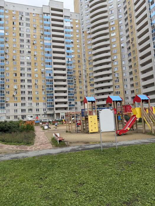 Екатеринбург, ул. Библиотечная, 45 (Втузгородок) - фото квартиры (5)