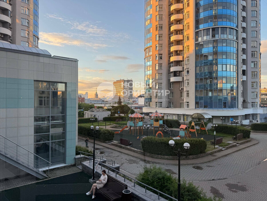 Екатеринбург, ул. Хохрякова, 43 (Центр) - фото квартиры (6)