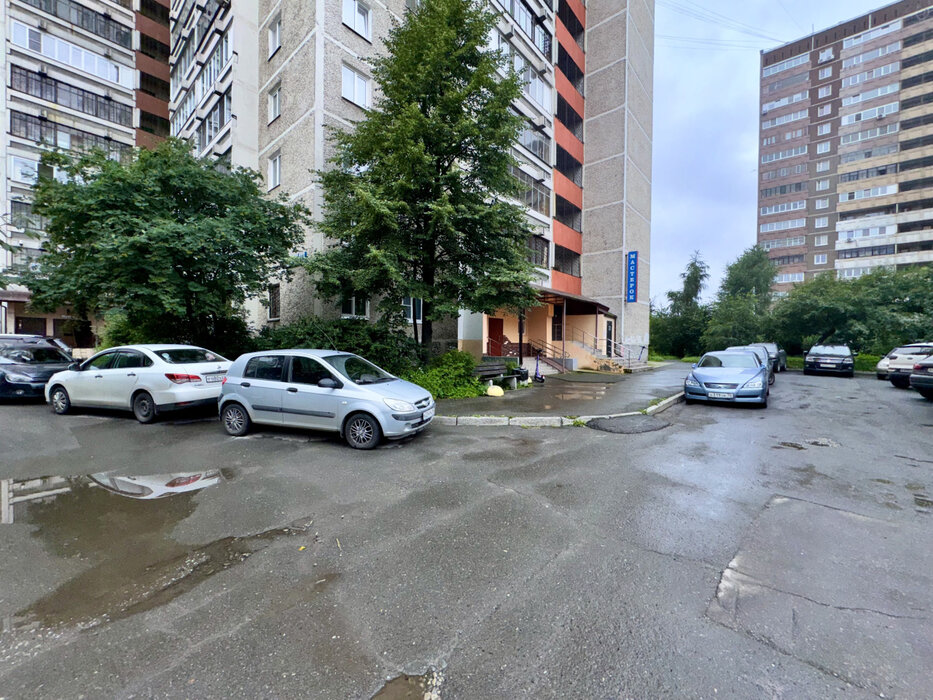 Екатеринбург, ул. б-р. Сиреневый, 14 (ЖБИ) - фото квартиры (13)