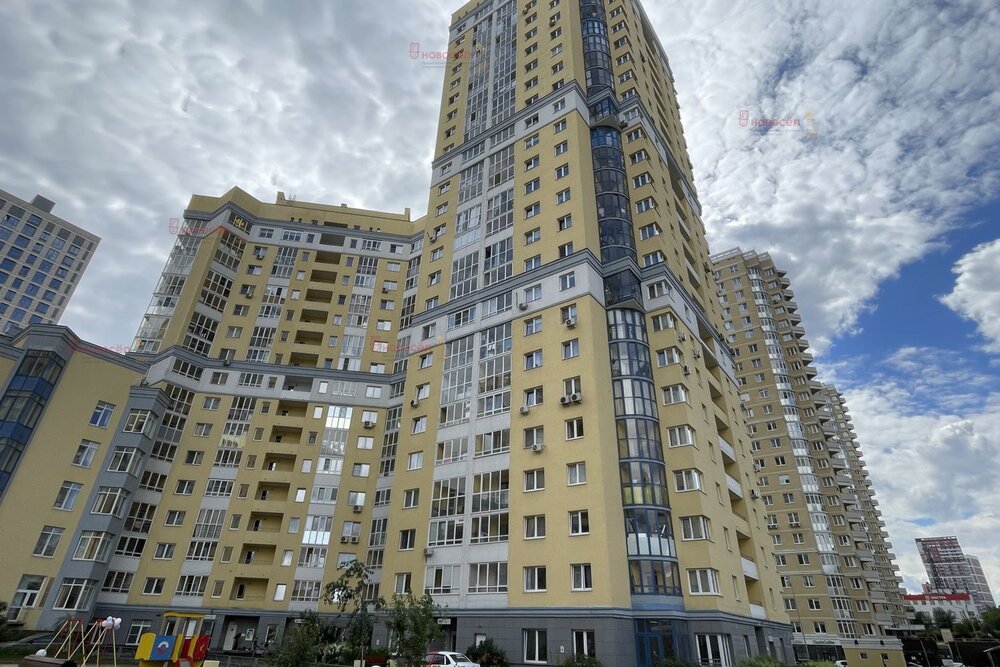 Екатеринбург, ул. Авиационная, 12 (Автовокзал) - фото квартиры (2)