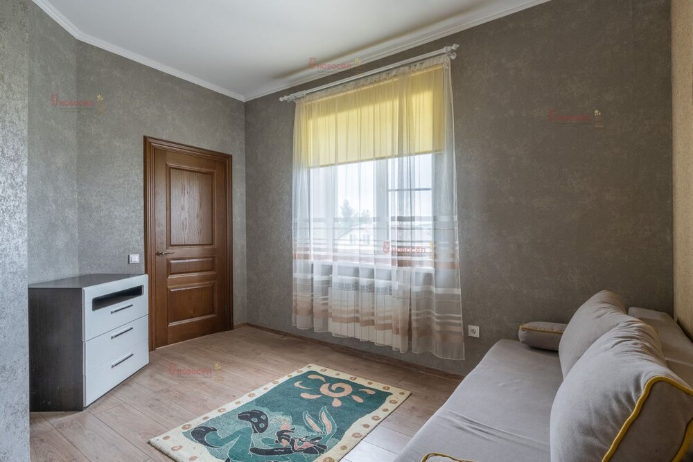 г. Арамиль, ул. Щорса, 113 (городской округ Арамильский) - фото дома (14)