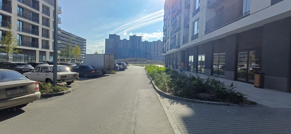 Екатеринбург, ул. Академика Ландау, 7Б (Академический) - фото торгового помещения (11)