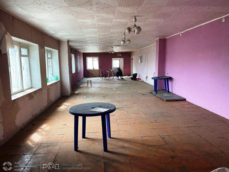 г. Серов, ул. Лесозаводская, 34 (городской округ Серовский) - фото склада (16)