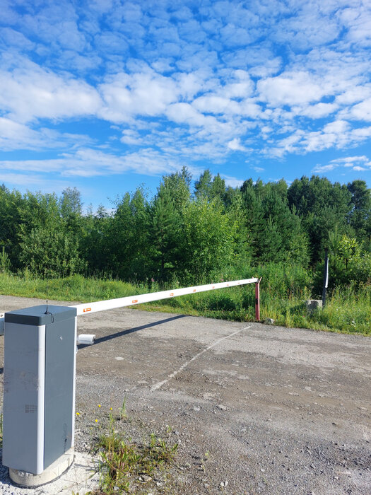 п. Залесье, ул. Демидовский,   (городской округ Верхняя Пышма) - фото земельного участка (1)