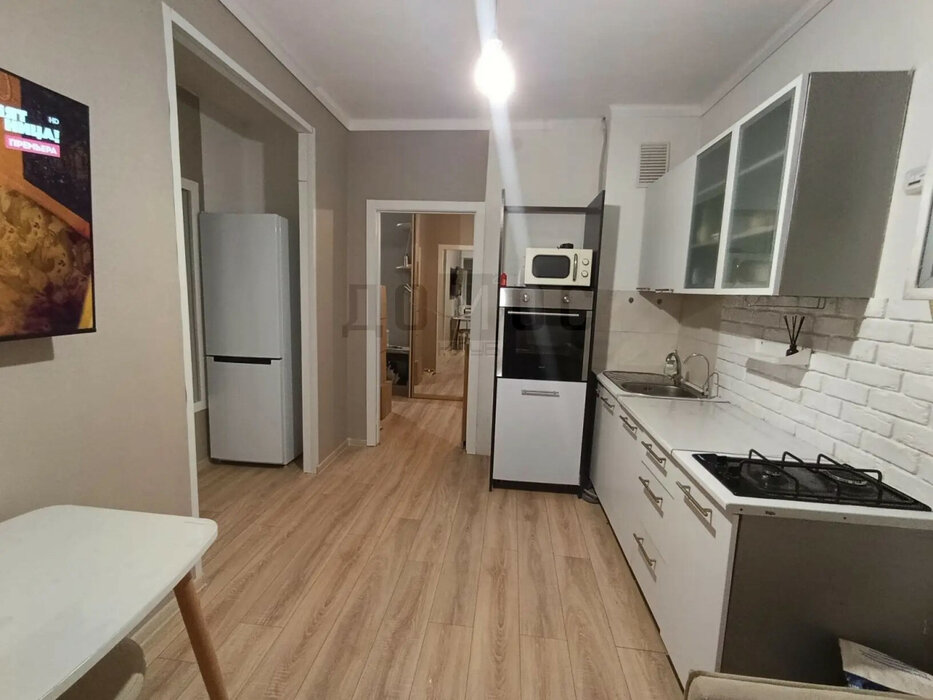 Екатеринбург, ул. Хрустальногорская, 75 (Широкая речка) - фото квартиры (1)