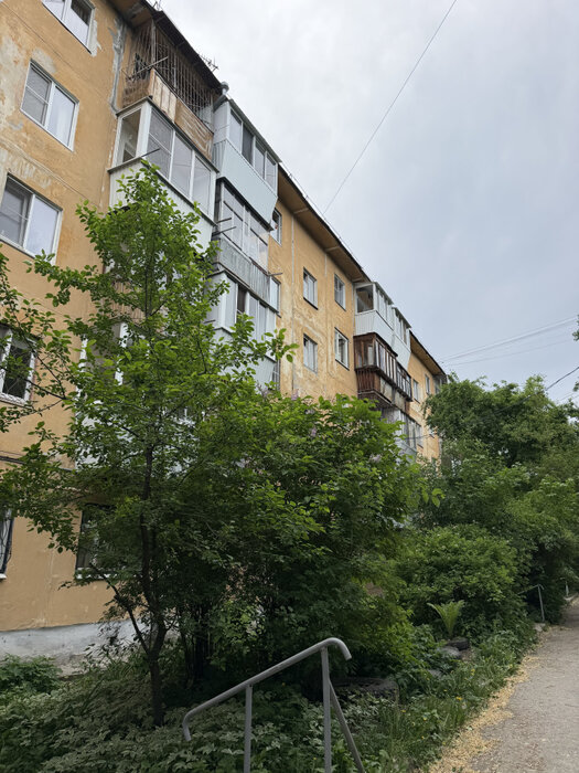 Екатеринбург, ул. Пальмиро Тольятти, 20 (Юго-Западный) - фото квартиры (1)