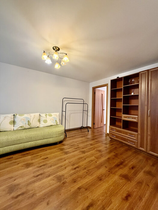 Екатеринбург, ул. Пальмиро Тольятти, 20 (Юго-Западный) - фото квартиры (8)