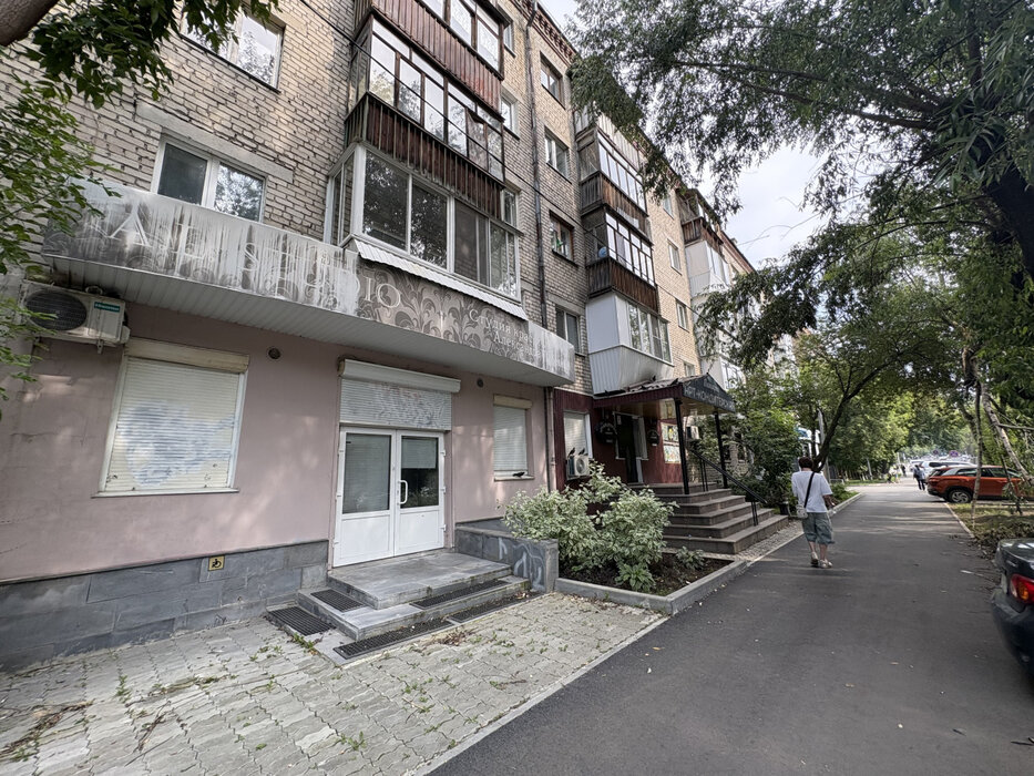 Екатеринбург, ул. Мамина-Сибиряка, 73 (Центр) - фото торгового помещения (3)