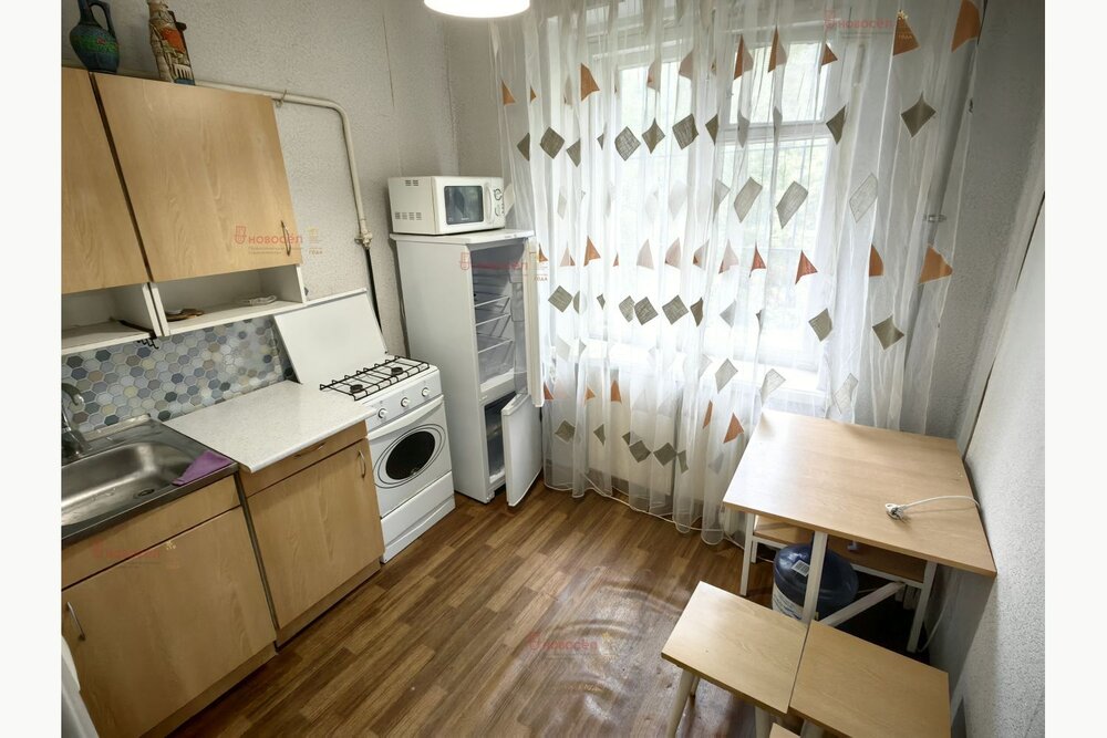 Екатеринбург, ул. Ленина, 62/9 (Втузгородок) - фото квартиры (7)