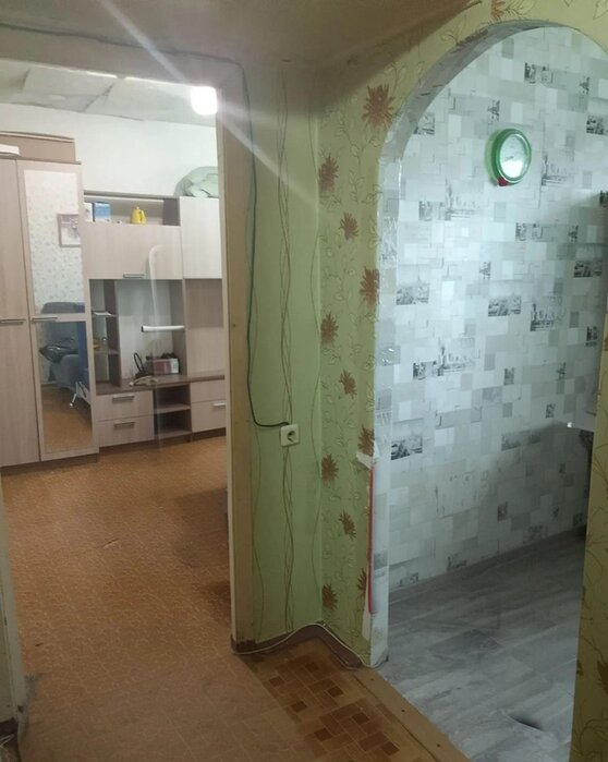 г. Каменск-Уральский, ул. Зои Космодемьянской, 27 (городской округ Каменский) - фото квартиры (2)