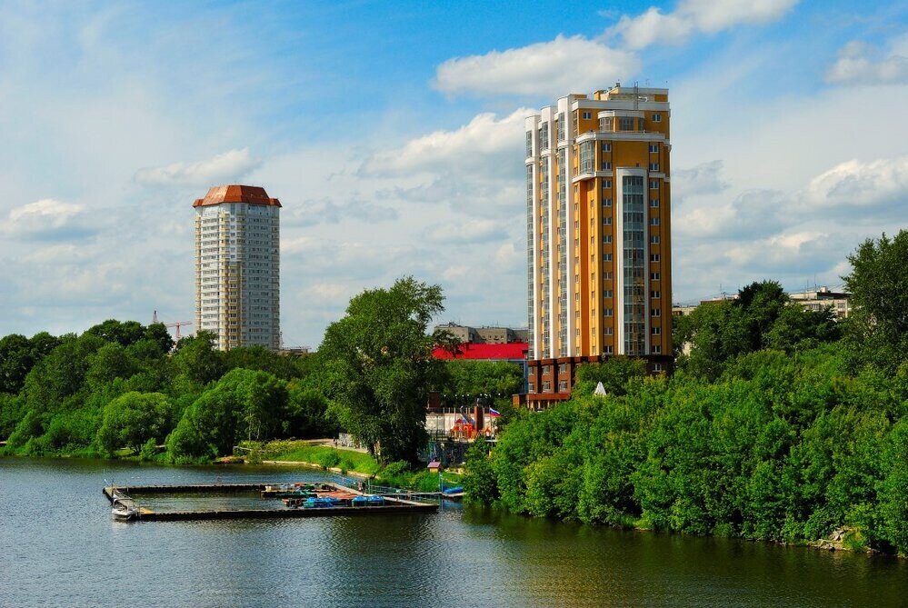 Екатеринбург, ул. Гражданская, 11 (Вокзальный) - фото квартиры (1)