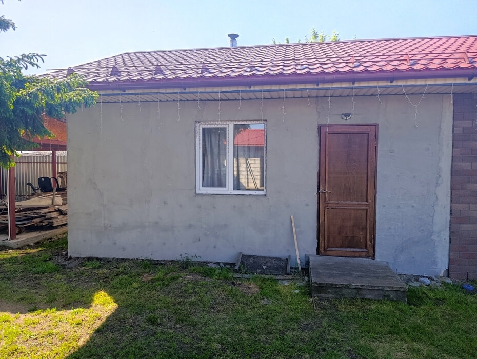 п. Бобровский, ул. Кузнечная, 16 (городской округ Сысертский) - фото дома (8)
