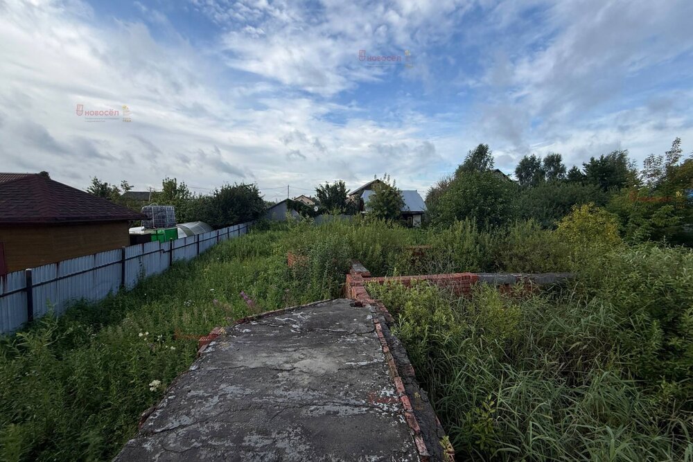 Екатеринбург, ул. Будденого, 13 (Полеводство) - фото земельного участка (4)