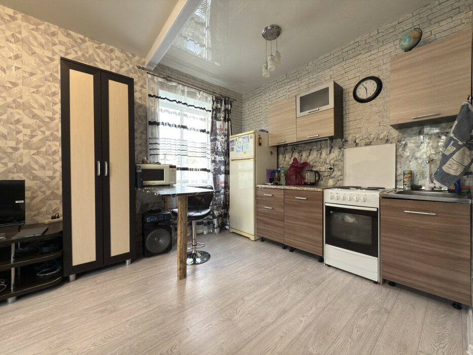 Екатеринбург, ул. Центральная, 12 (Компрессорный) - фото квартиры (1)