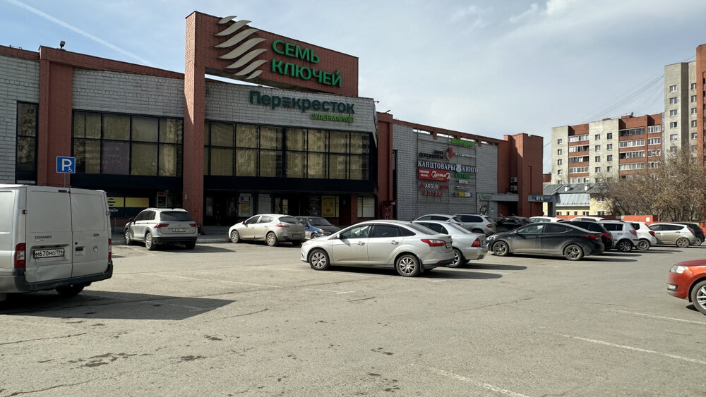 Екатеринбург, ул. Техническая, 63 (Старая Сортировка) - фото торгового помещения (1)