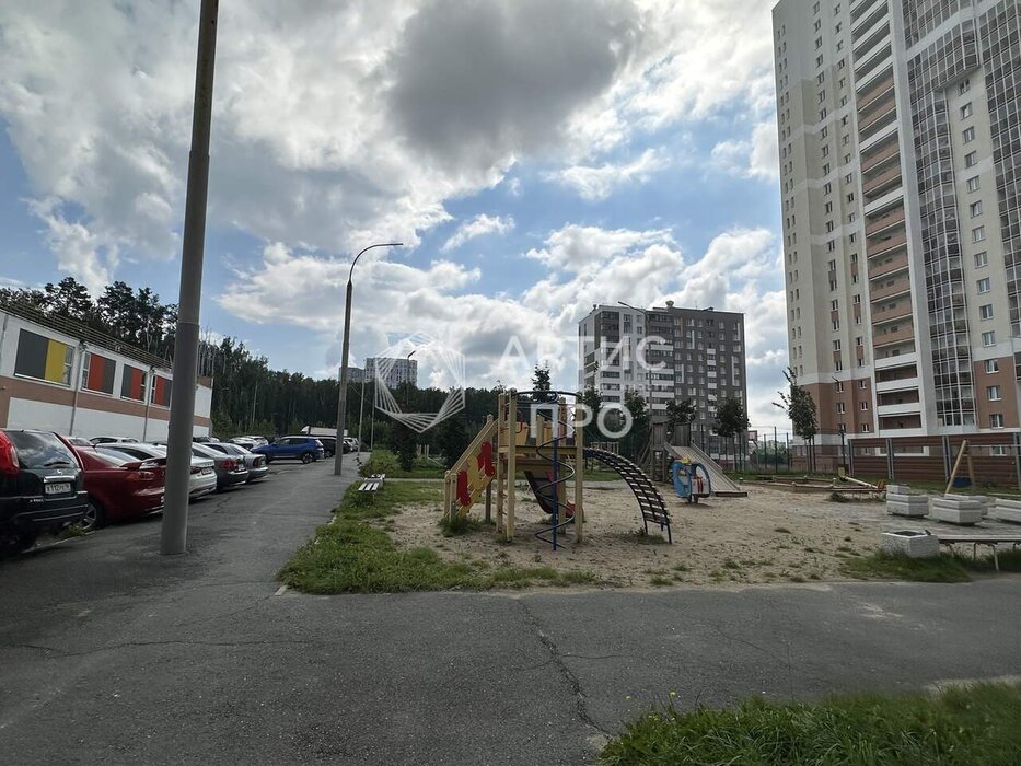 Екатеринбург, ул. улица Анатолия Мехренцева, 9 (УНЦ) - фото квартиры (10)