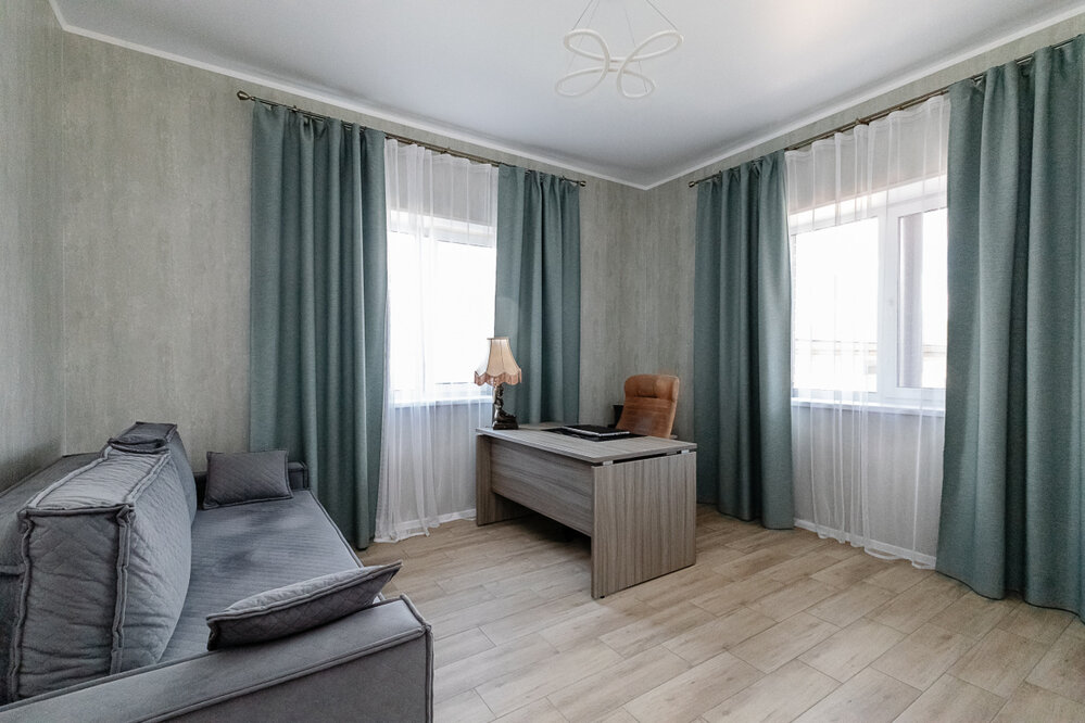 г. Арамиль, ул. 8-е Марта, 27а (городской округ Арамильский) - фото коттеджа (11)