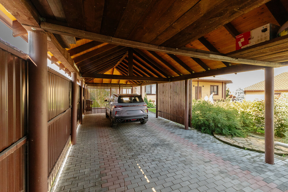 г. Арамиль, ул. 8-е Марта, 27а (городской округ Арамильский) - фото коттеджа (7)