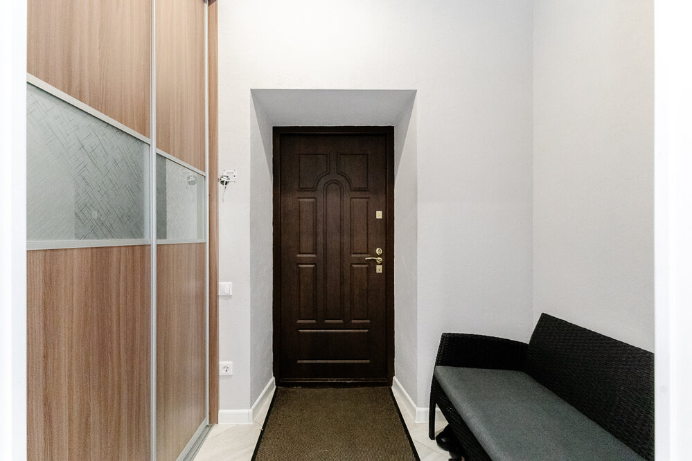 г. Арамиль, ул. 8-е Марта, 27а (городской округ Арамильский) - фото коттеджа (9)