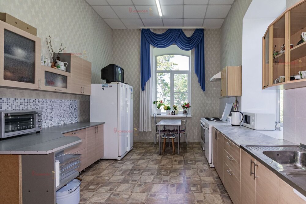 с. Липино, ул. Школьная, 4 (городской округ Артемовский) - фото готового бизнеса (15)