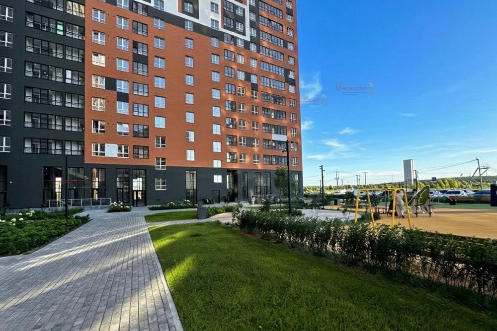 Екатеринбург, ул. Ландау, 33 (Академический) - фото квартиры (2)