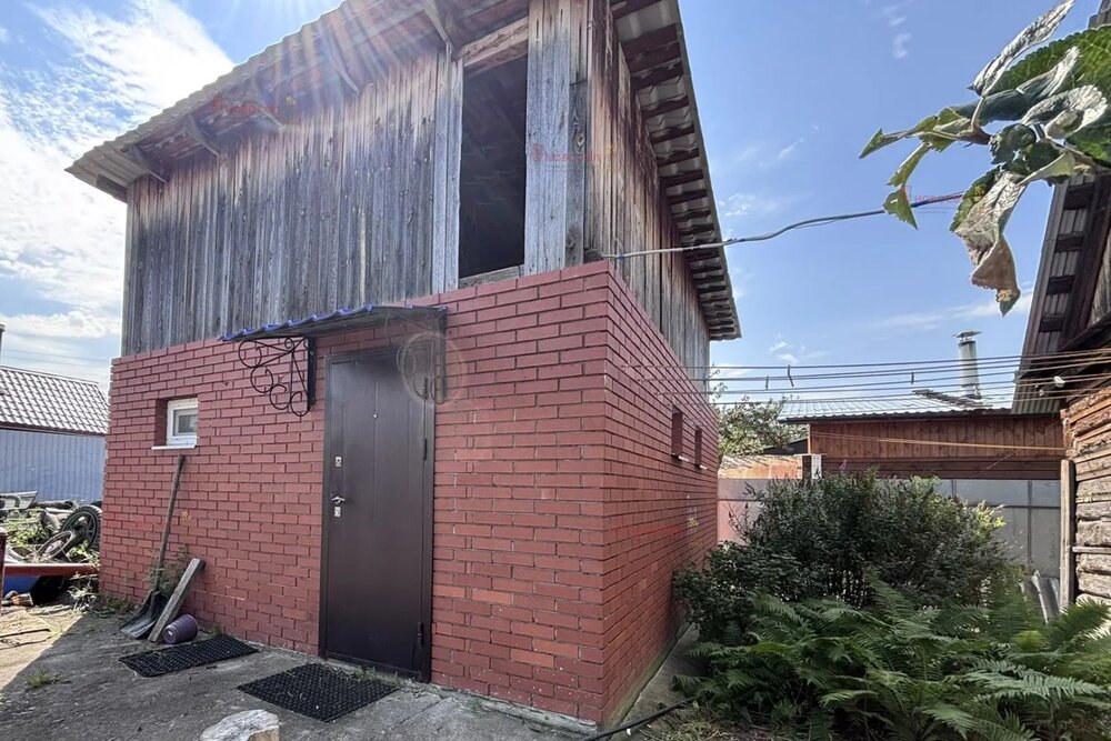 г. Арамиль, ул. Чапаева, 75 (городской округ Арамильский) - фото дома (14)