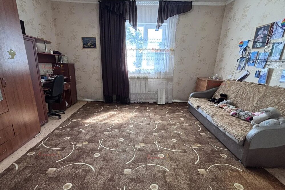 г. Арамиль, ул. Чапаева, 75 (городской округ Арамильский) - фото дома (9)