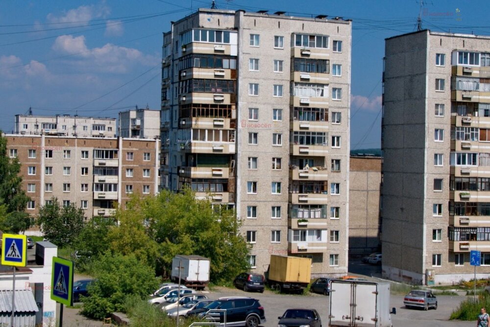 г. Первоуральск, ул. Береговая, 74 (городской округ Первоуральск) - фото квартиры (2)