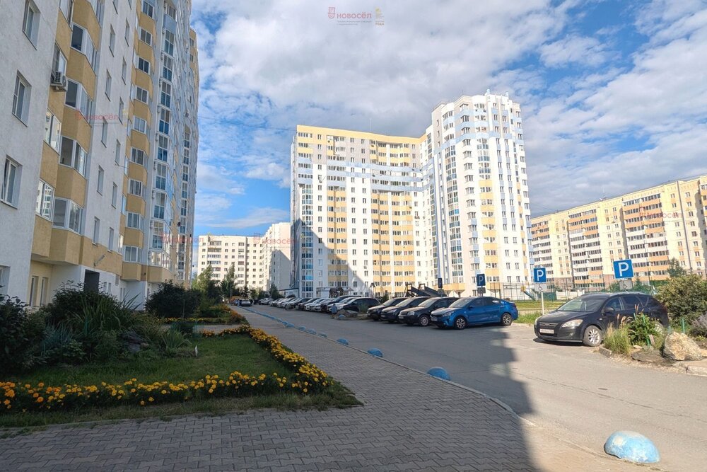 Екатеринбург, ул. Ракетная, 18 (Кольцово) - фото квартиры (2)