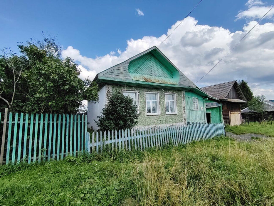 поселок городского типа Верхние Серги, ул. Пролетарская, 29 (городское поселение Верхнесергинское) - фото дома (3)